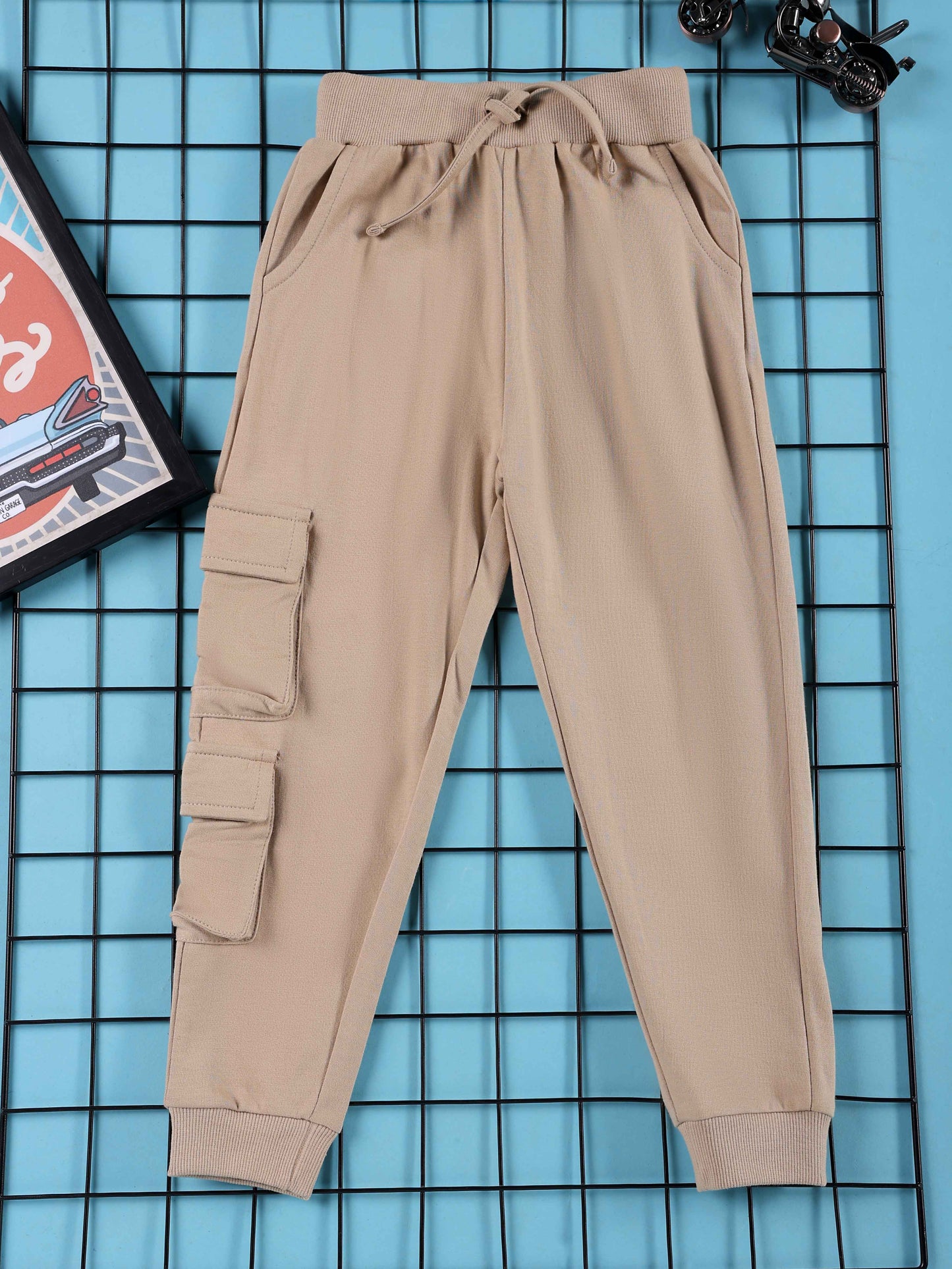 Boys Solid Beige Oversized Trackpant