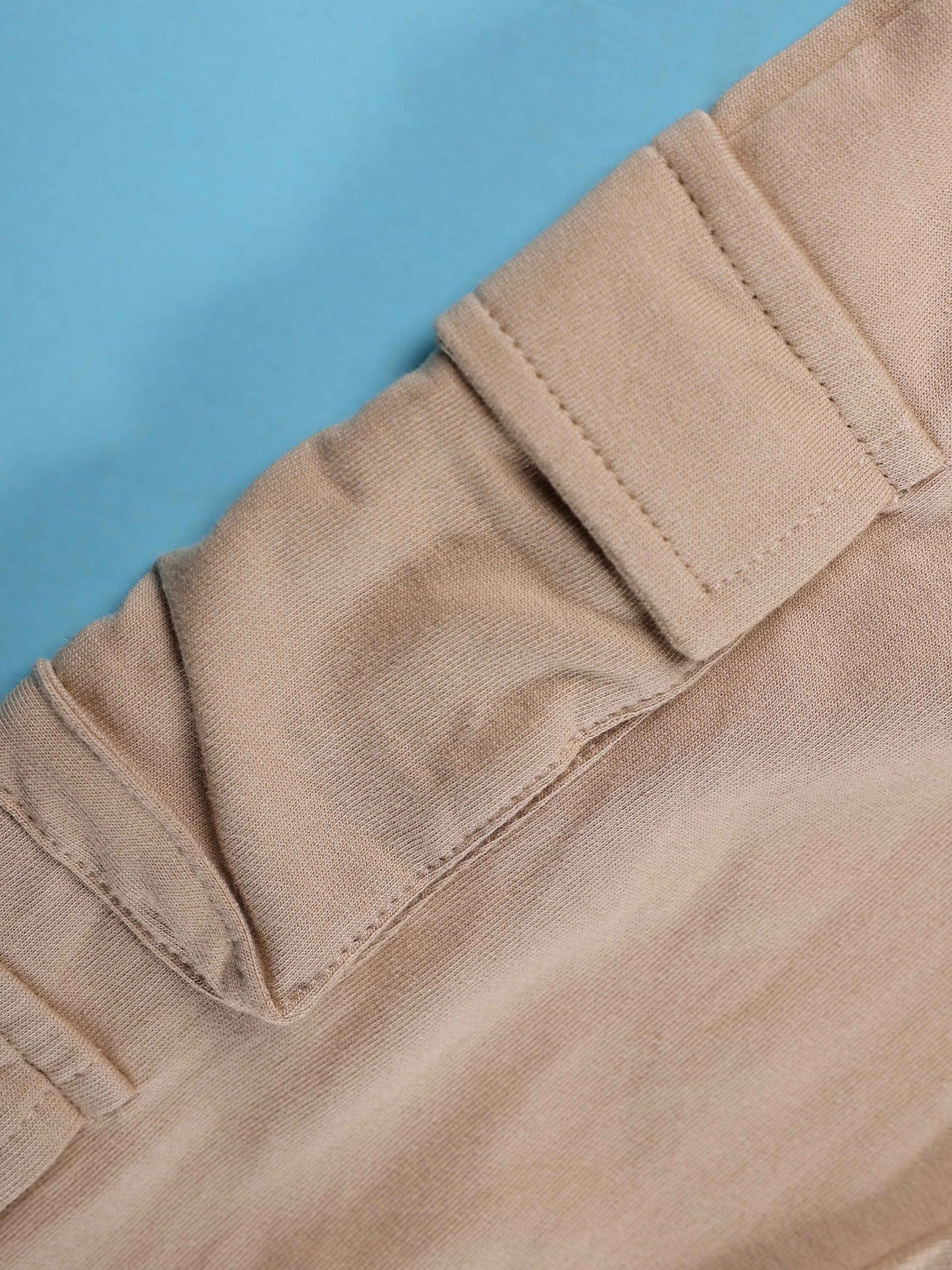 Boys Solid Beige Oversized Trackpant