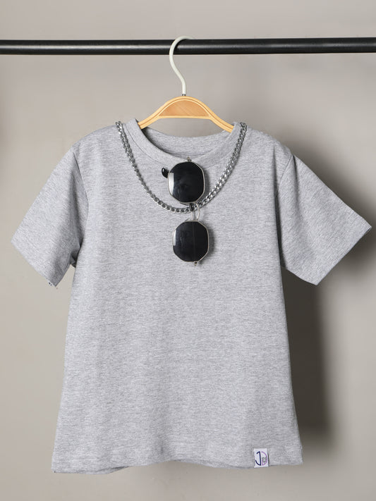 Boys Solid Regular fit Grey  T-Shirt